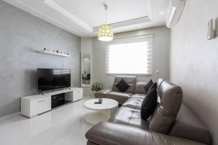 Modern Apartment In The Heart Of Tangier Room photo