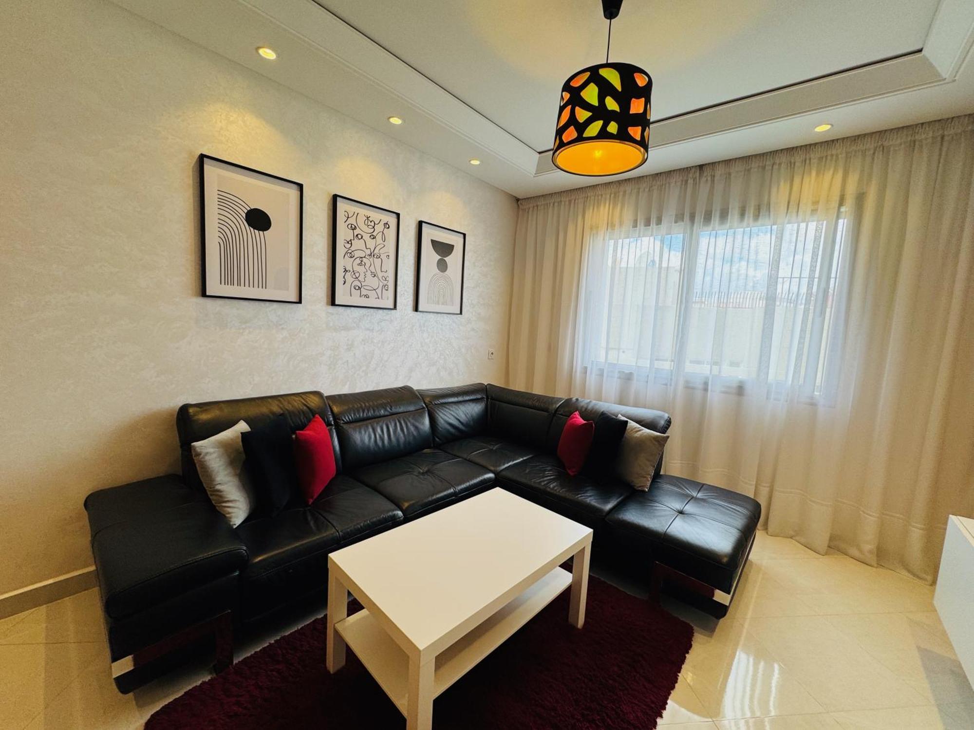 Modern Apartment In The Heart Of Tangier Exterior photo